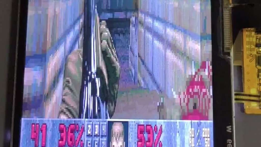 【测评专区】悟空体育HPM6750 doom游戏跑一跑.jpg